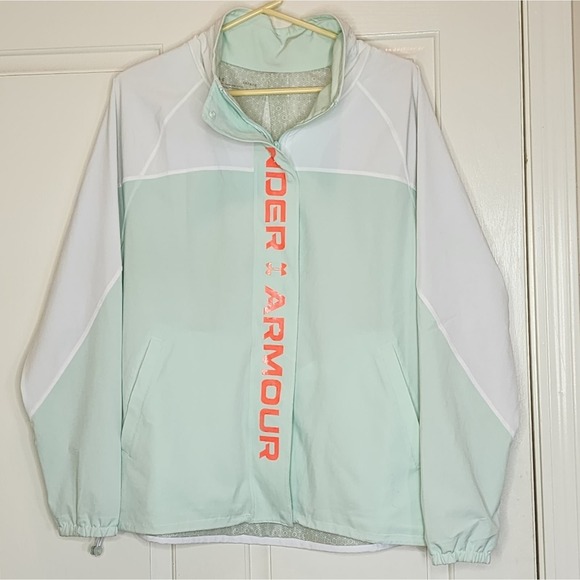 Under Armour Recover woven color block jacket, green and white, Large - Picture 3 of 11